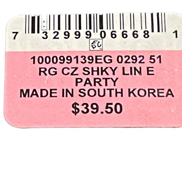 NWT INC International Concepts cubic zirconia gold tone long earrings - Picture 7 of 7